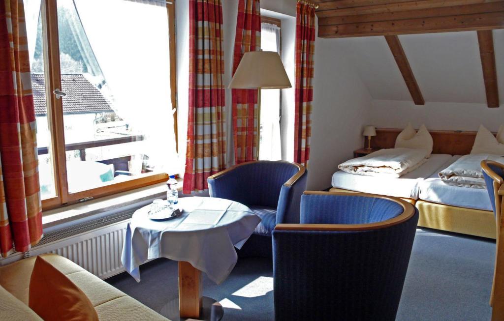 Hotel Garni Otto Huber Oberammergau Zimmer foto